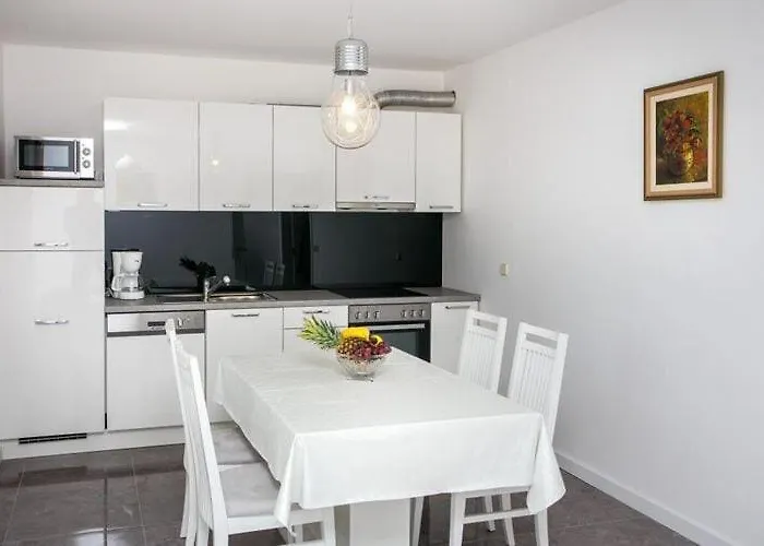 Appartement Dup I - Two Bedroom With Balcony *