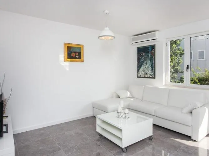 Dup I - Two Bedroom With Balcony דוברובניק