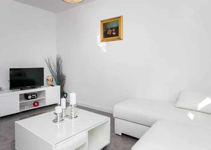 Dup I - Two Bedroom With Balcony * דוברובניק